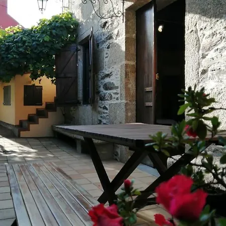 Casita De Piedra De 1900 Restaurada Feriehus Vigo