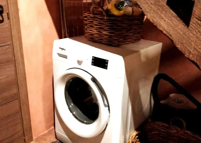 Casita De Piedra De 1900 Restaurada