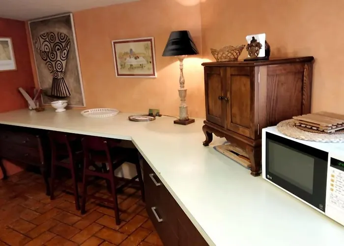 Casita De Piedra De 1900 Restaurada Holiday home Vigo