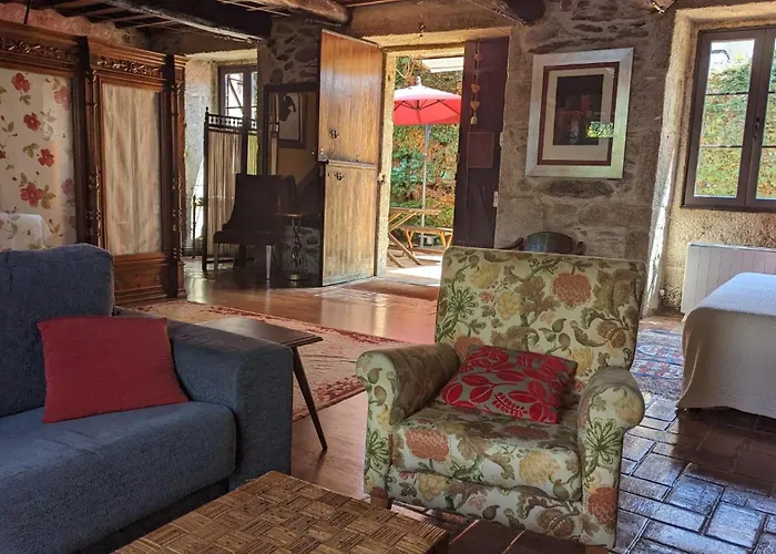 Holiday home Casita De Piedra De 1900 Restaurada