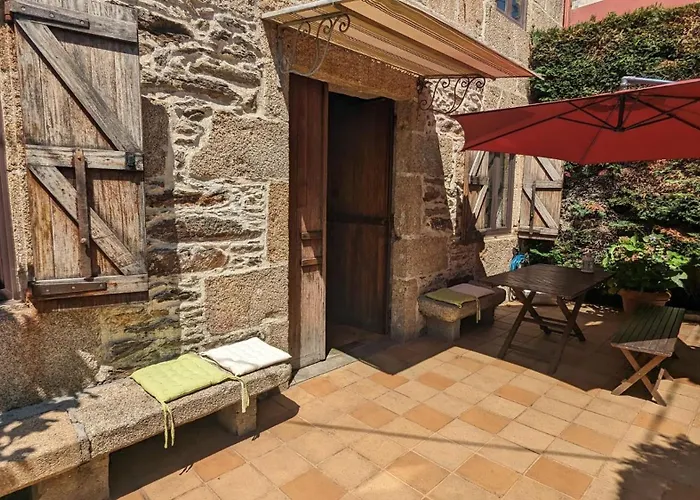 Casita De Piedra De 1900 Restaurada * Vigo